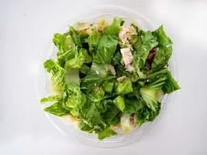 healthy foods for lunch - leafy green salad
