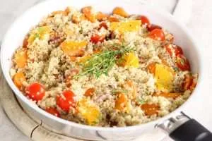 healthy foods for lunch - quinoa bowl