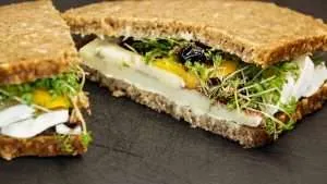 healthy foods for lunch - whole grain sandwich