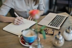Bachelor of herbal medicine enrolment in Australia through professional online study