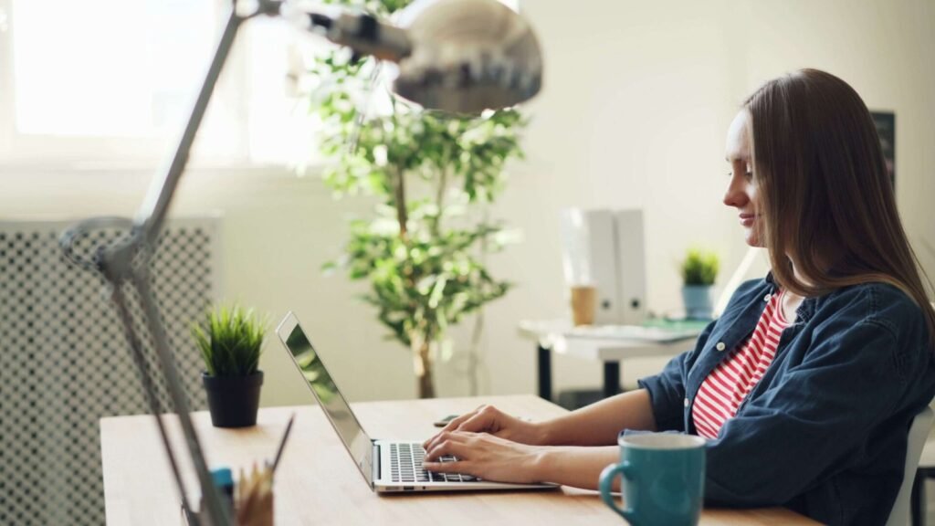 Student studying nutritional medicine through an online higher education programme.